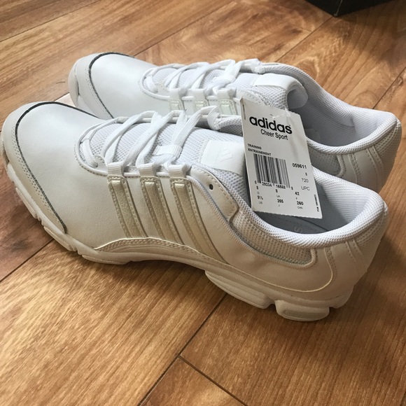 🆕 adidas Tennis Shoes size 8 - Picture 4 of 7
